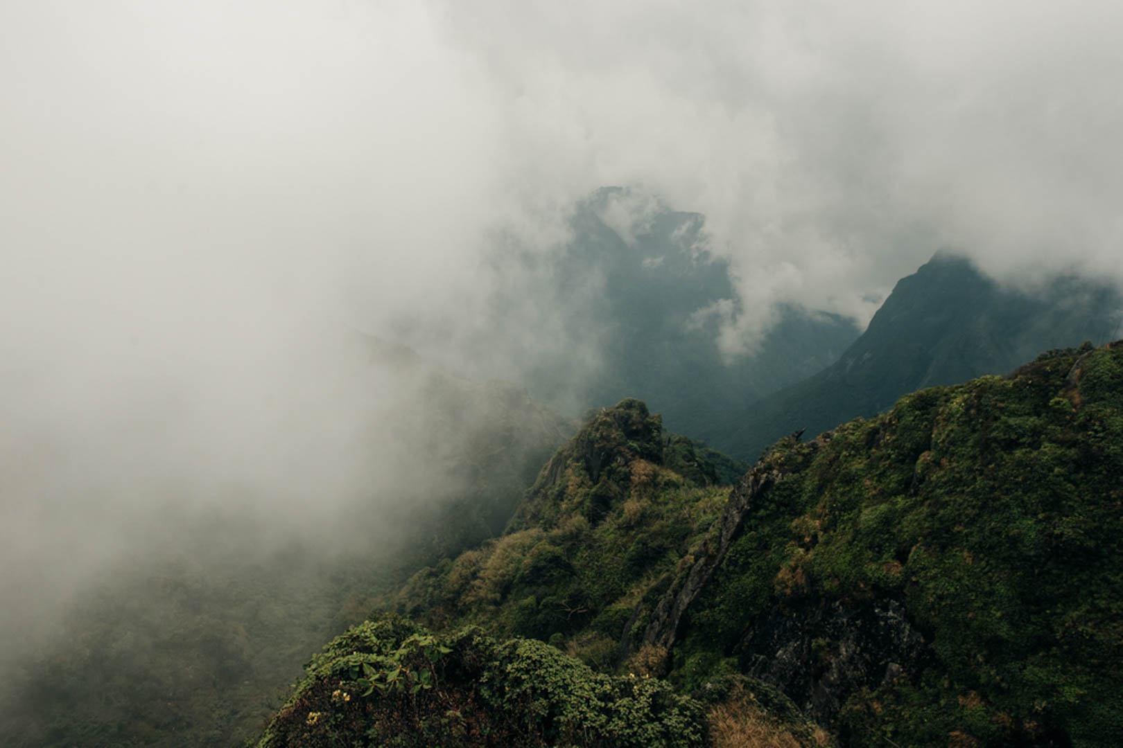 Fansipan - Chinh phục nóc nhà Đông Dương